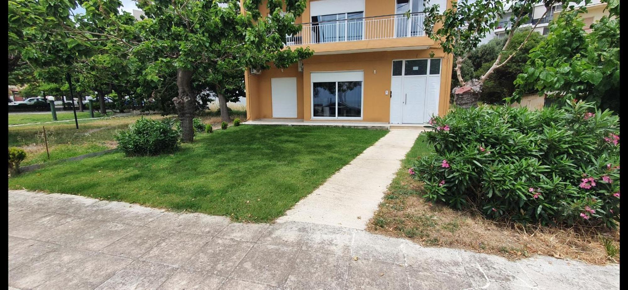 Nafpaktos Beach House Sea View Apartment First Floor Экстерьер фото