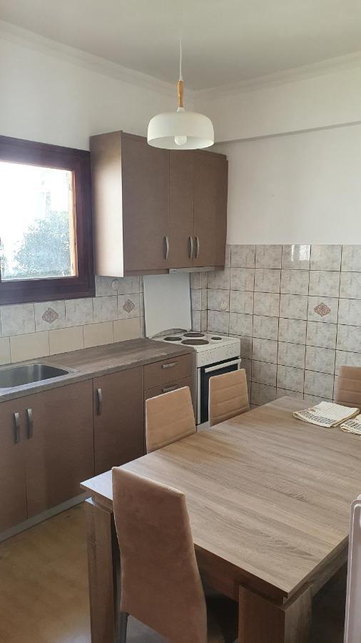 Nafpaktos Beach House Sea View Apartment First Floor Экстерьер фото